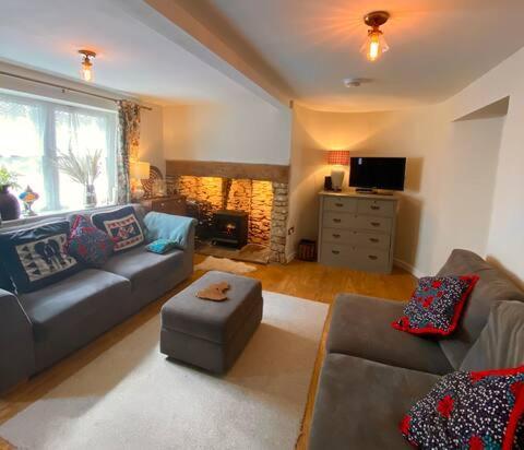 Cottage In The Heart Of Frome Buitenkant foto
